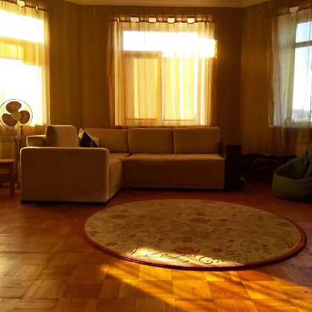Alabama Mama Apartman Kijev Kültér fotó